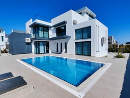 House Cypruje, Kyrenia