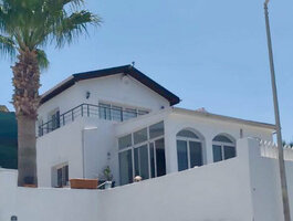 Namas Kipre, Kyrenia