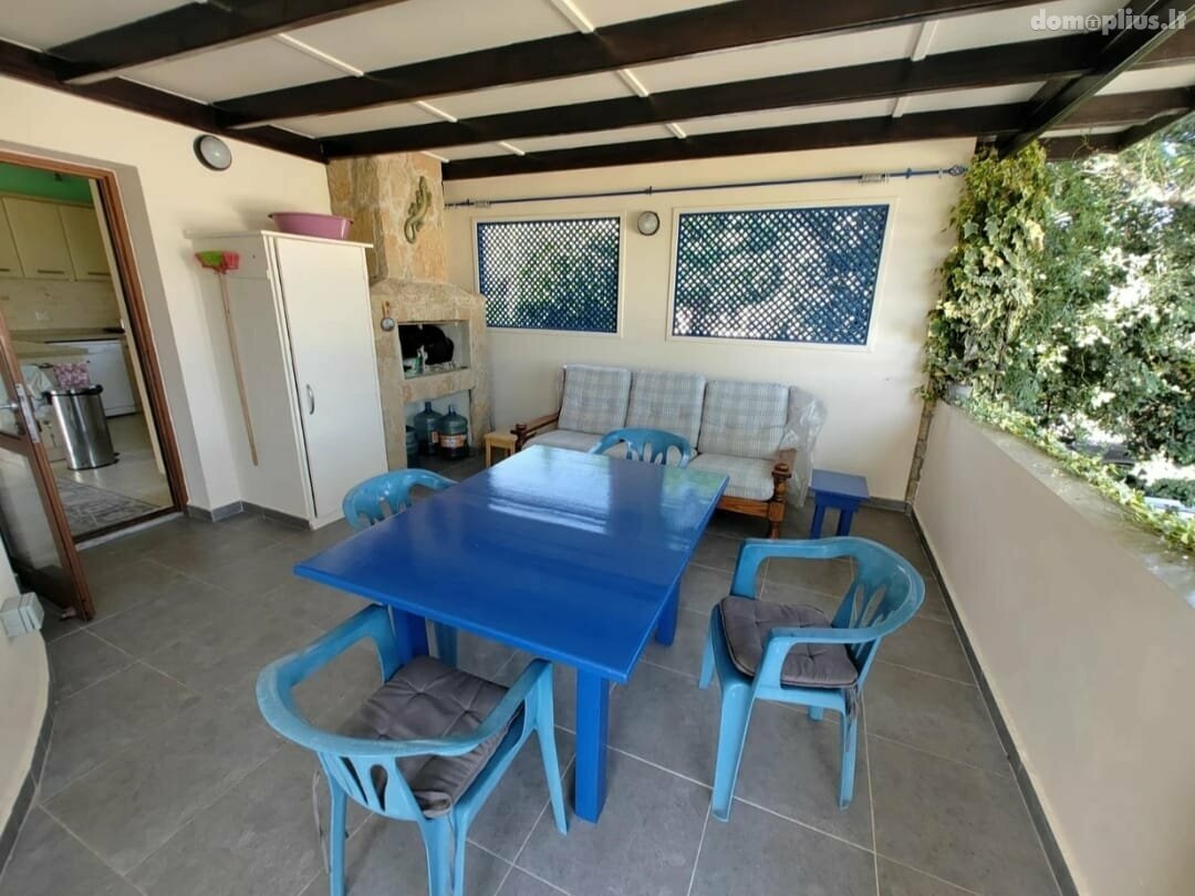 Parduodamas namas Kipre, Kyrenia