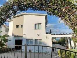 Дом Кипр, Kyrenia