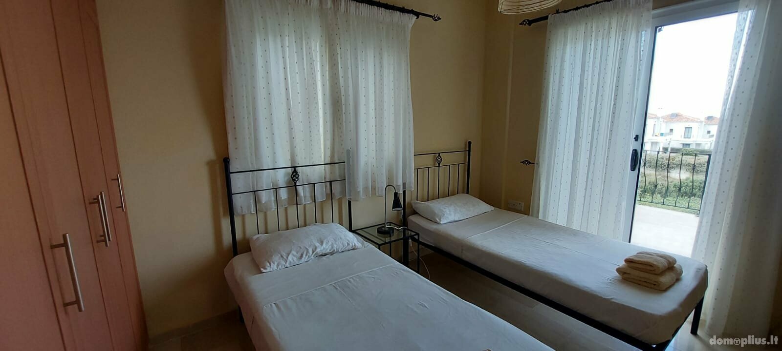 Parduodamas namas Kipre, Kyrenia