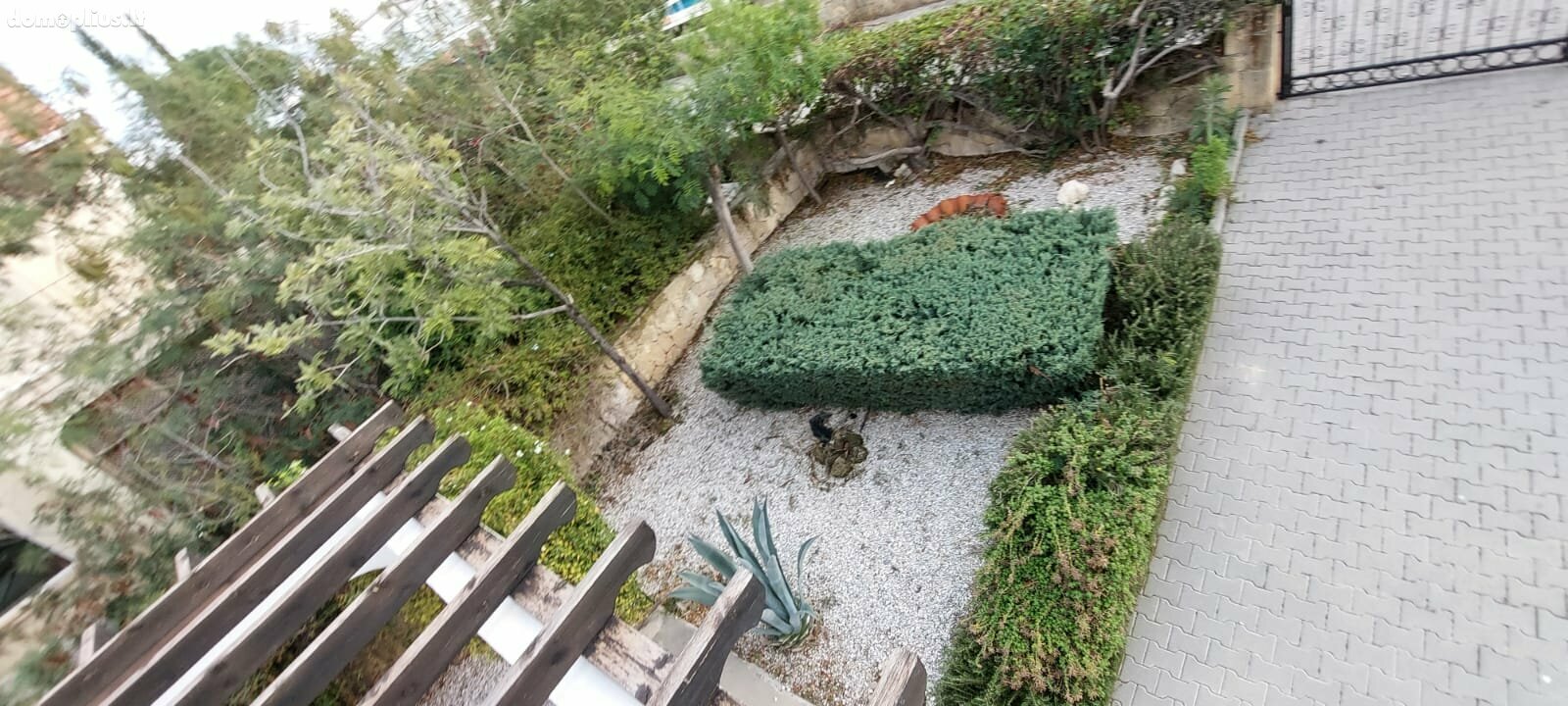 Parduodamas namas Kipre, Kyrenia