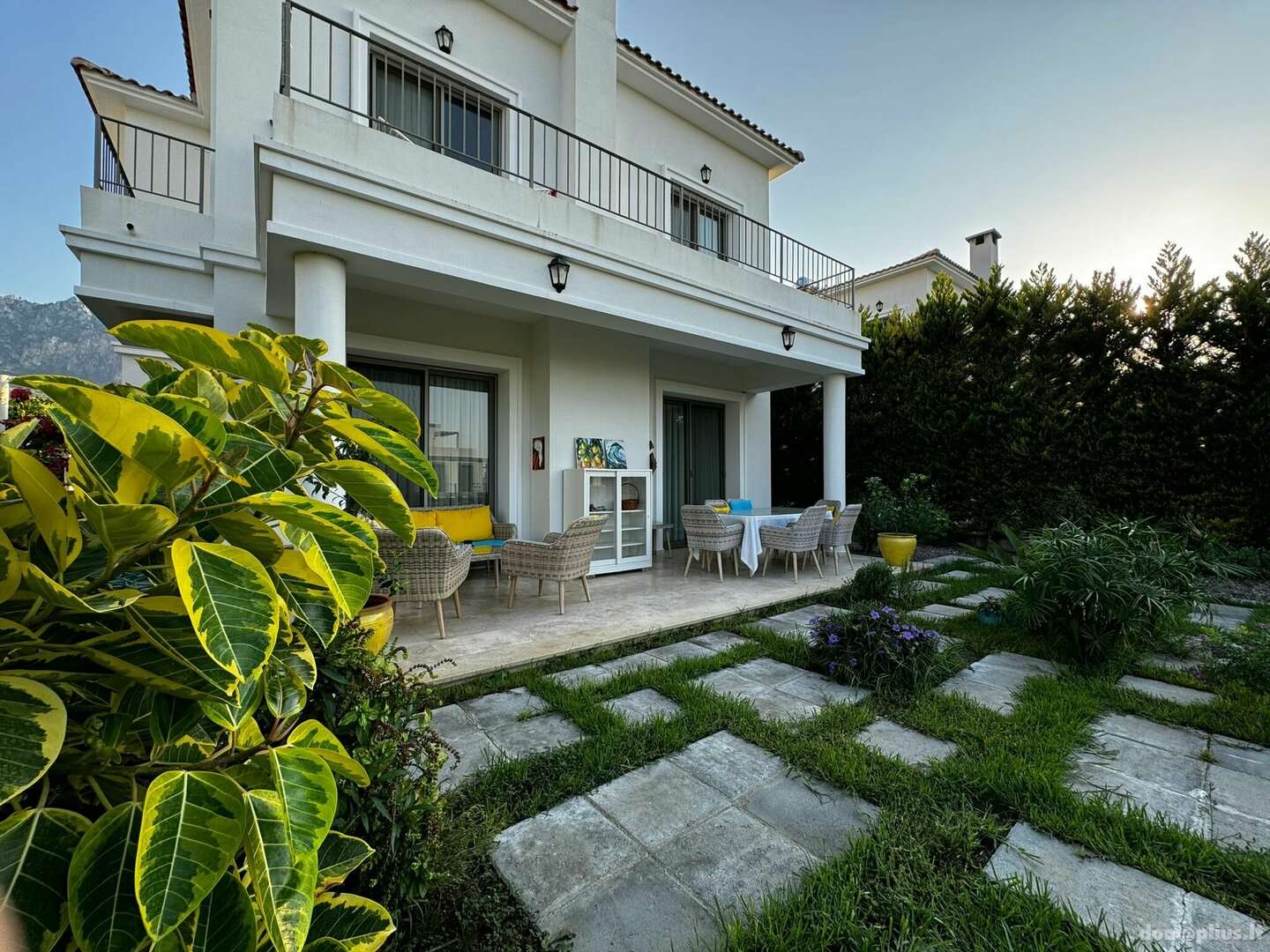 Дом Кипр, Kyrenia