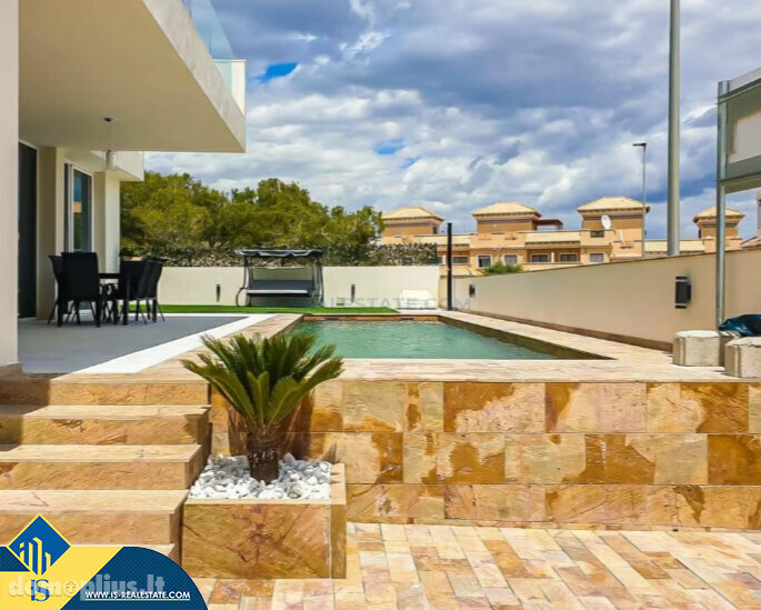 Дом Испания, Orihuela Costa
