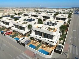 House Spain, Los Montesinos