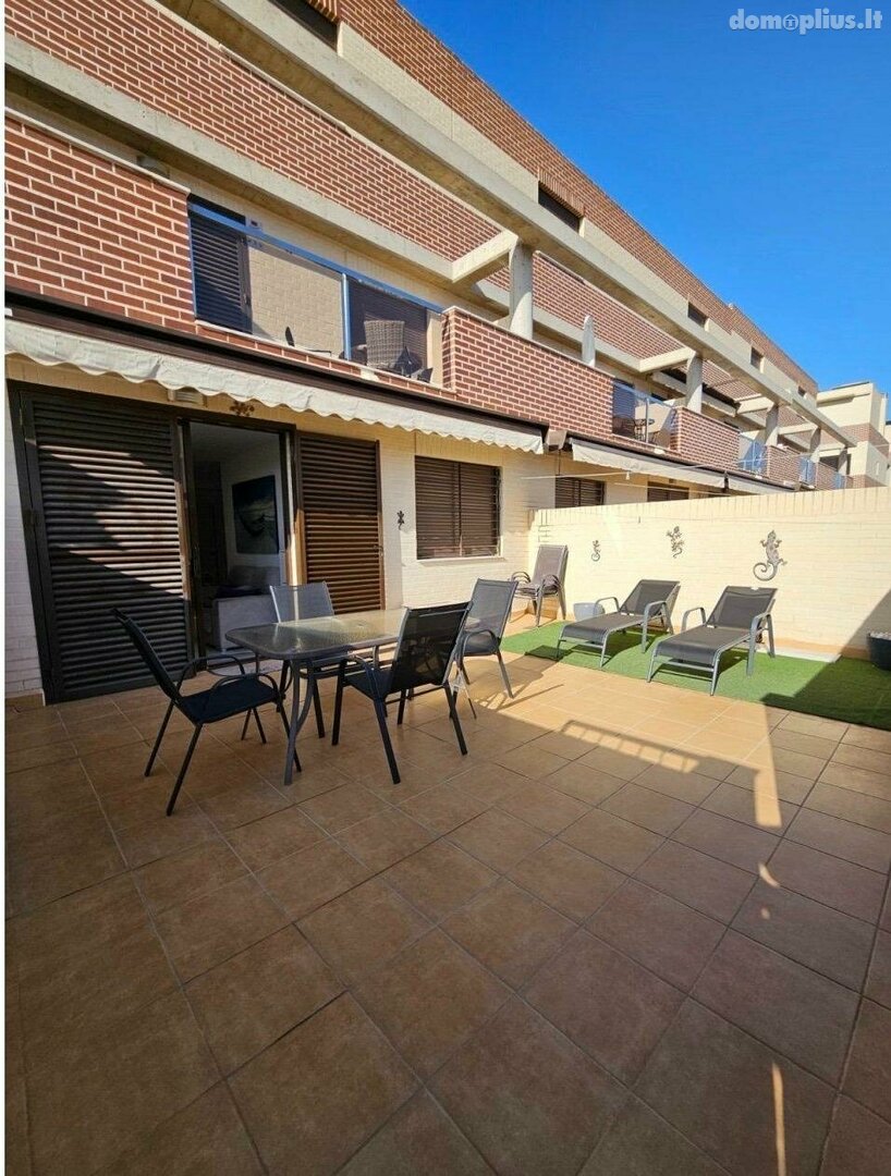 Дом Испания, Orihuela Costa