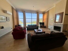 Дом Кипр, Kyrenia