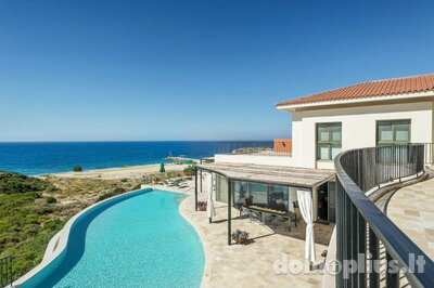 Дом Кипр, Kyrenia