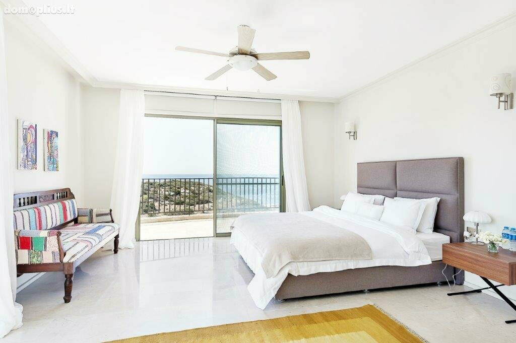 Дом Кипр, Kyrenia