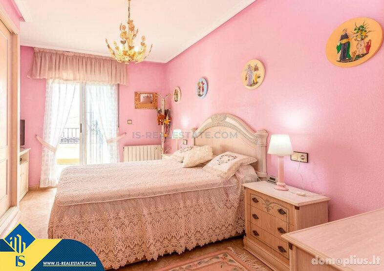 Дом Испания, Orihuela Costa