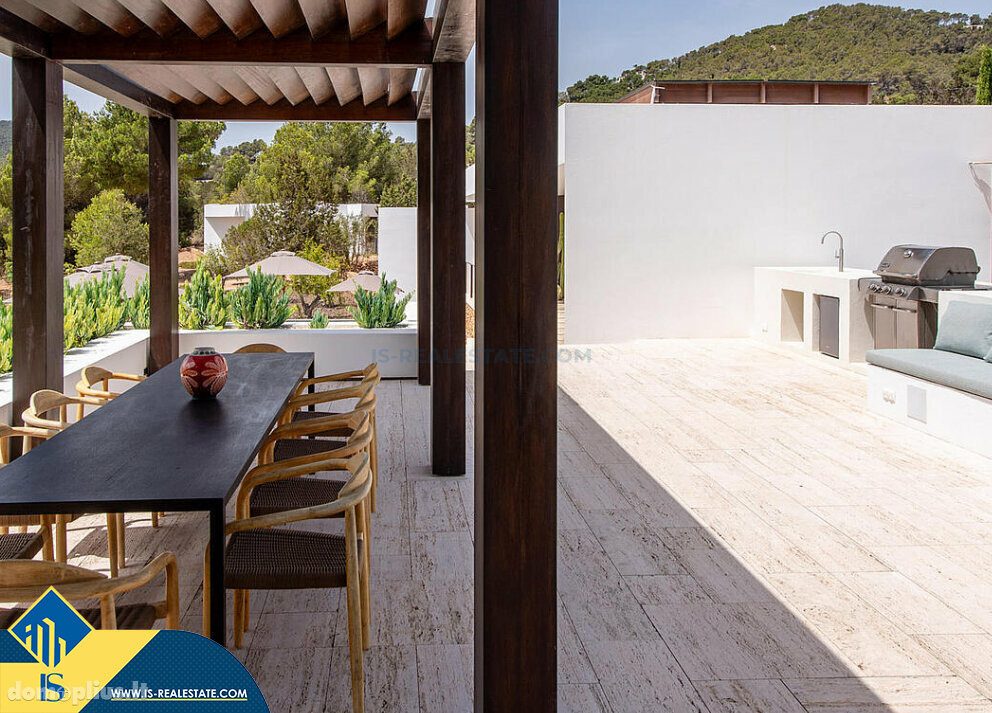 Дом Испания, Ibiza