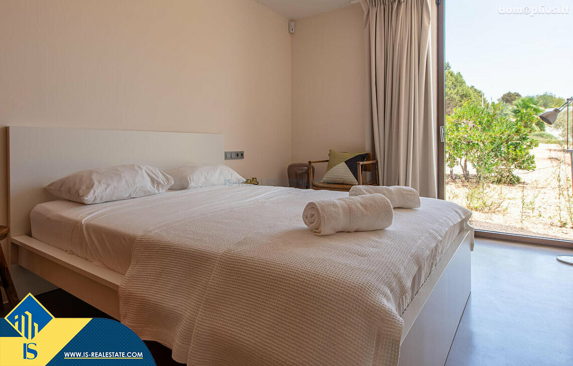 Дом Испания, Ibiza