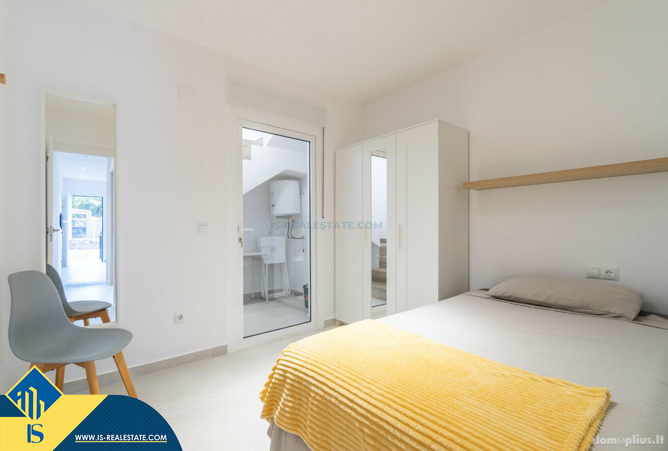 Дом Испания, Orihuela Costa