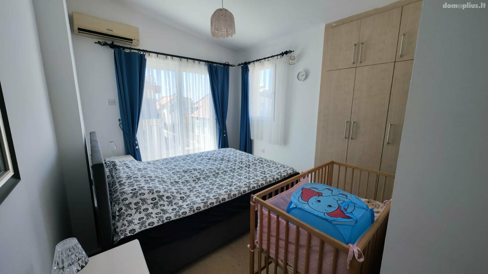 Parduodamas namas Kipre, Kyrenia