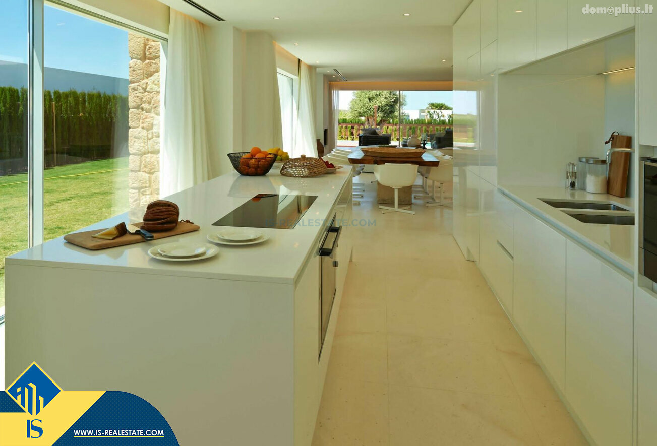 Дом Испания, Ibiza
