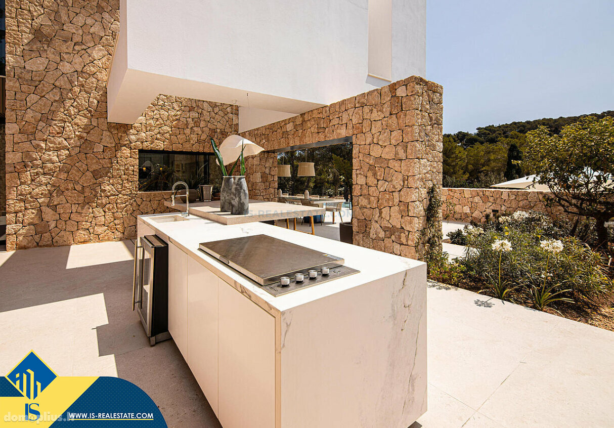 Дом Испания, Ibiza