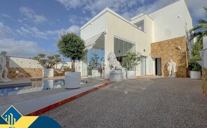Дом Испания, Torrevieja