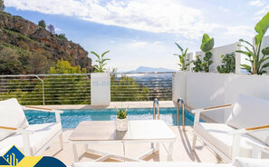 House Spain, Altea