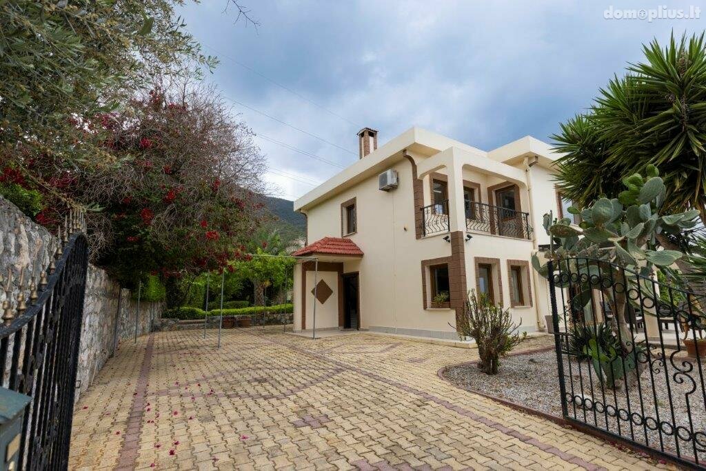 Дом Кипр, Kyrenia