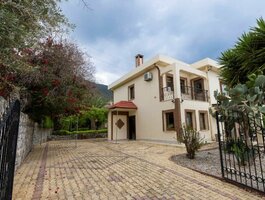 Дом Кипр, Kyrenia