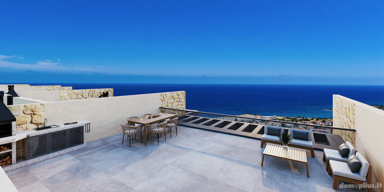 Parduodamas namas Kipre, Kyrenia