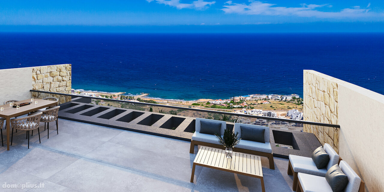 Parduodamas namas Kipre, Kyrenia