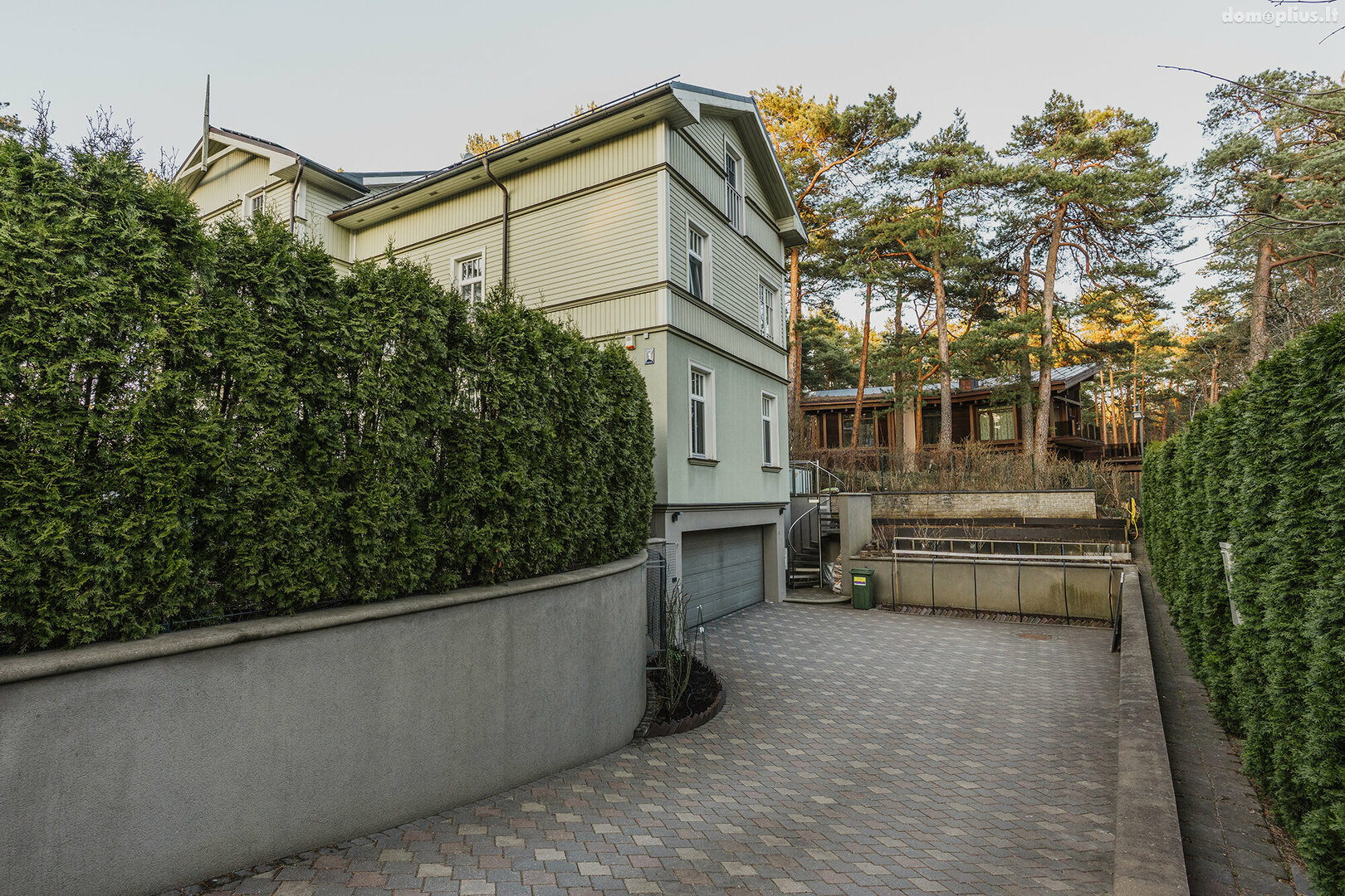 Parduodamas namas Latvijoje, Jūrmala