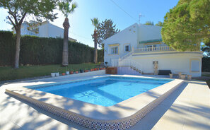 Namas Ispanijoje, Orihuela Costa