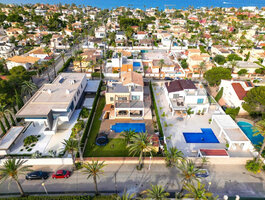 Дом Испания, Orihuela Costa