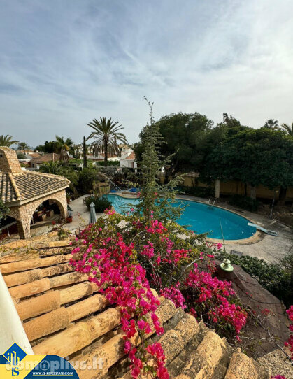 Parduodamas namas Ispanijoje, Orihuela Costa