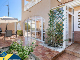 Дом Испания, Orihuela Costa