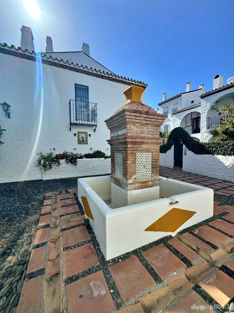 Parduodamas sublokuotas namas Ispanijoje, Marbella