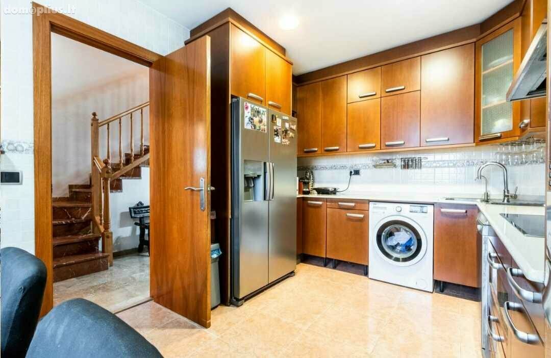 Semi-detached house for sale Spain, Barselona