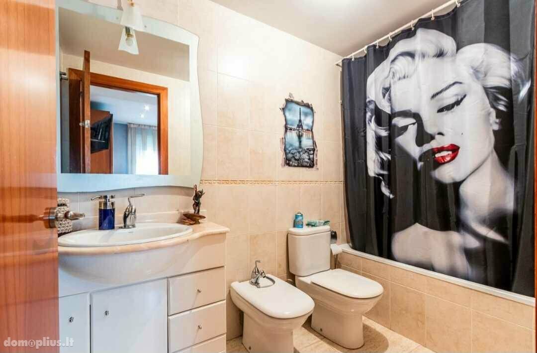 Semi-detached house for sale Spain, Barselona