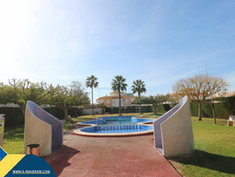 Parduodamas sublokuotas namas Ispanijoje, Torrevieja