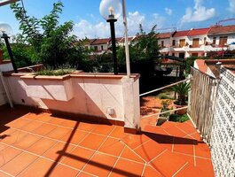 Cблокированный дом Италия, Scalea