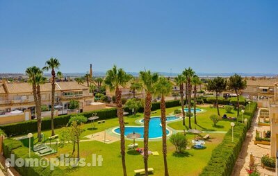 Parduodamas sublokuotas namas Ispanijoje, Torrevieja
