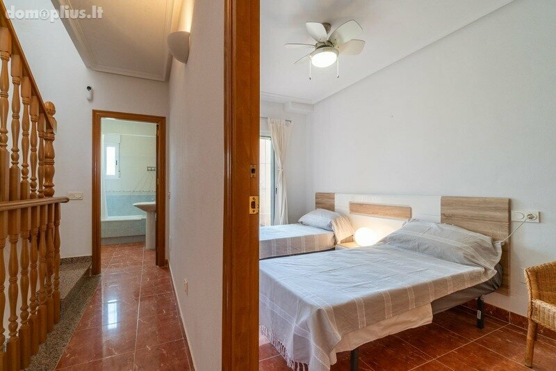 Parduodamas sublokuotas namas Ispanijoje, Orihuela Costa