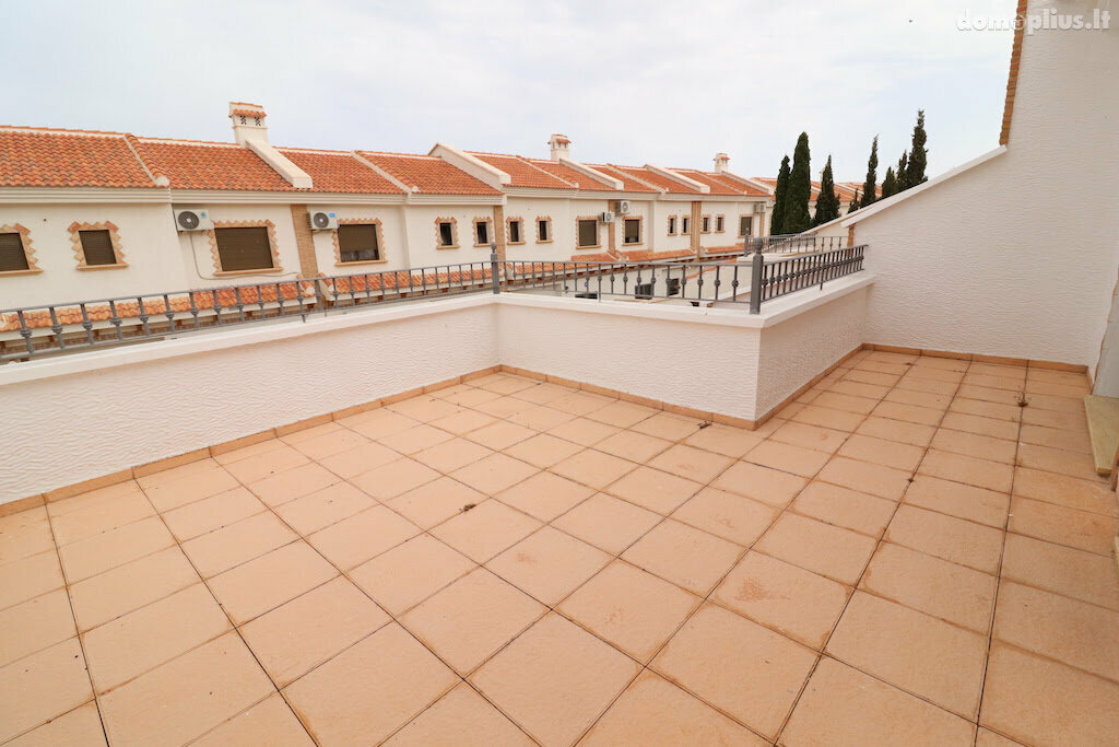 Parduodamas sublokuotas namas Ispanijoje, Orihuela Costa