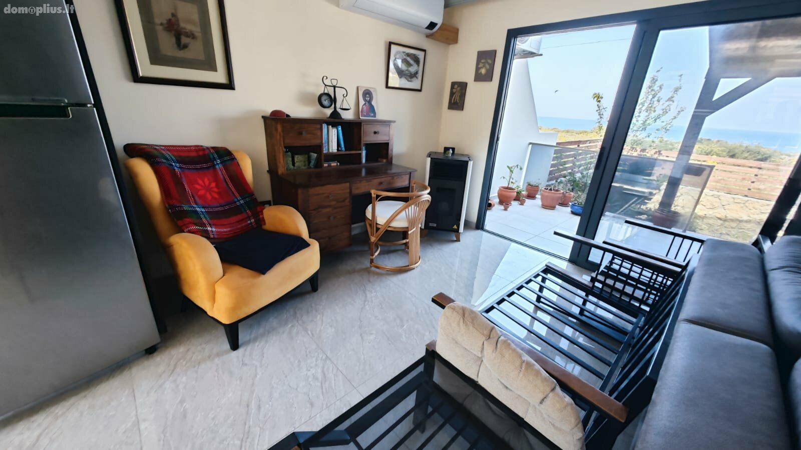 Parduodamas sublokuotas namas Kipre, Kyrenia