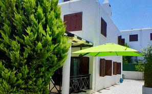 Sublokuotas namas Kipre, Kyrenia