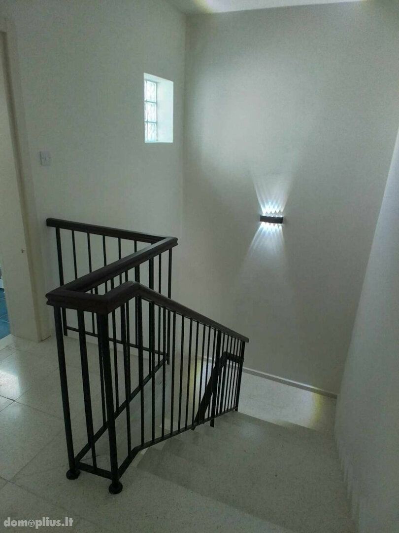Parduodamas sublokuotas namas Kipre, Kyrenia