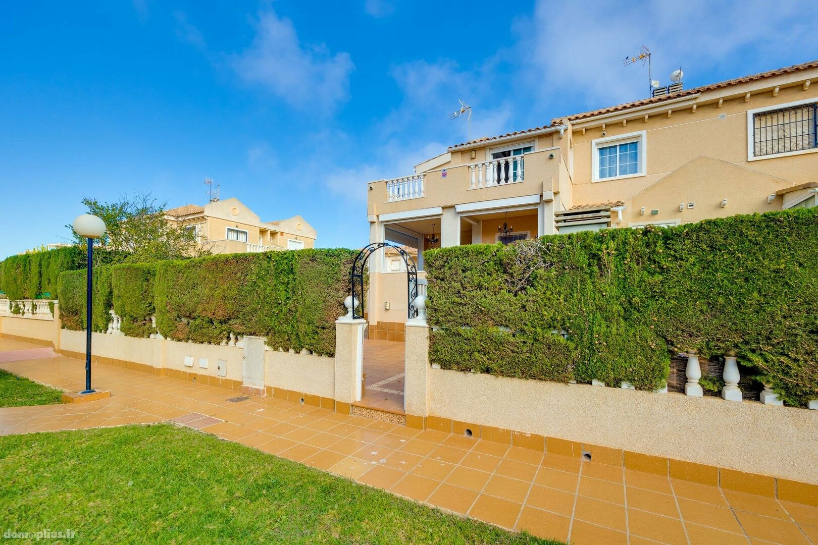 Cблокированный дом Испания, Torrevieja