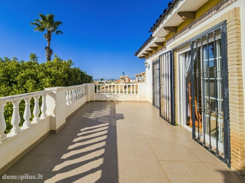 Cблокированный дом Испания, Torrevieja