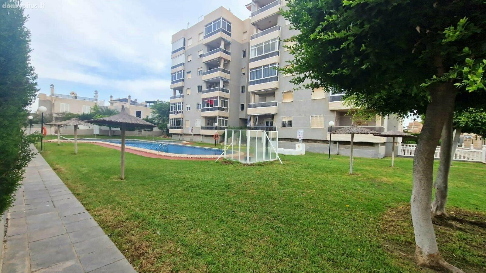 Parduodamas sublokuotas namas Ispanijoje, Torrevieja