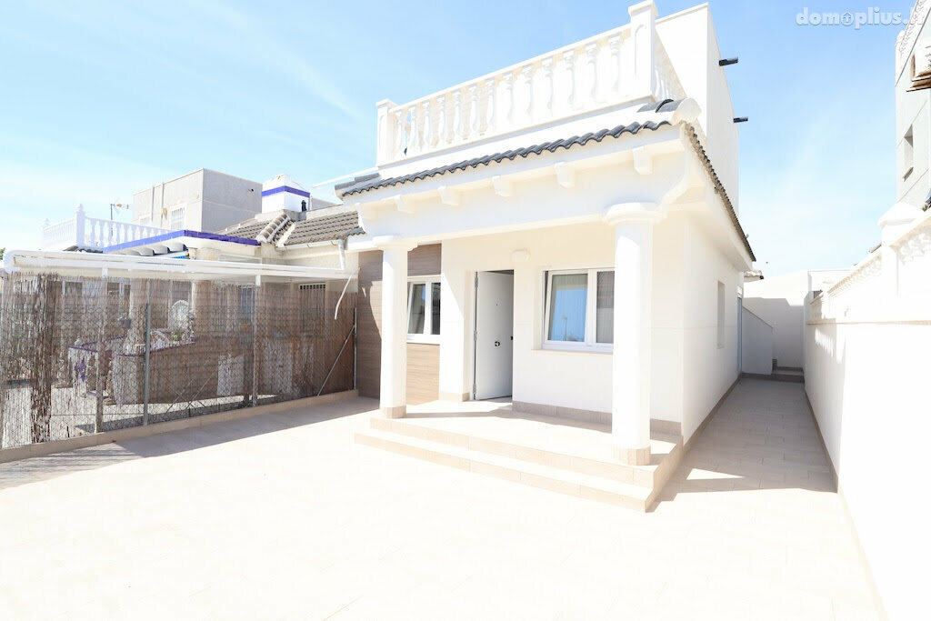 Parduodamas sublokuotas namas Ispanijoje, Torrevieja