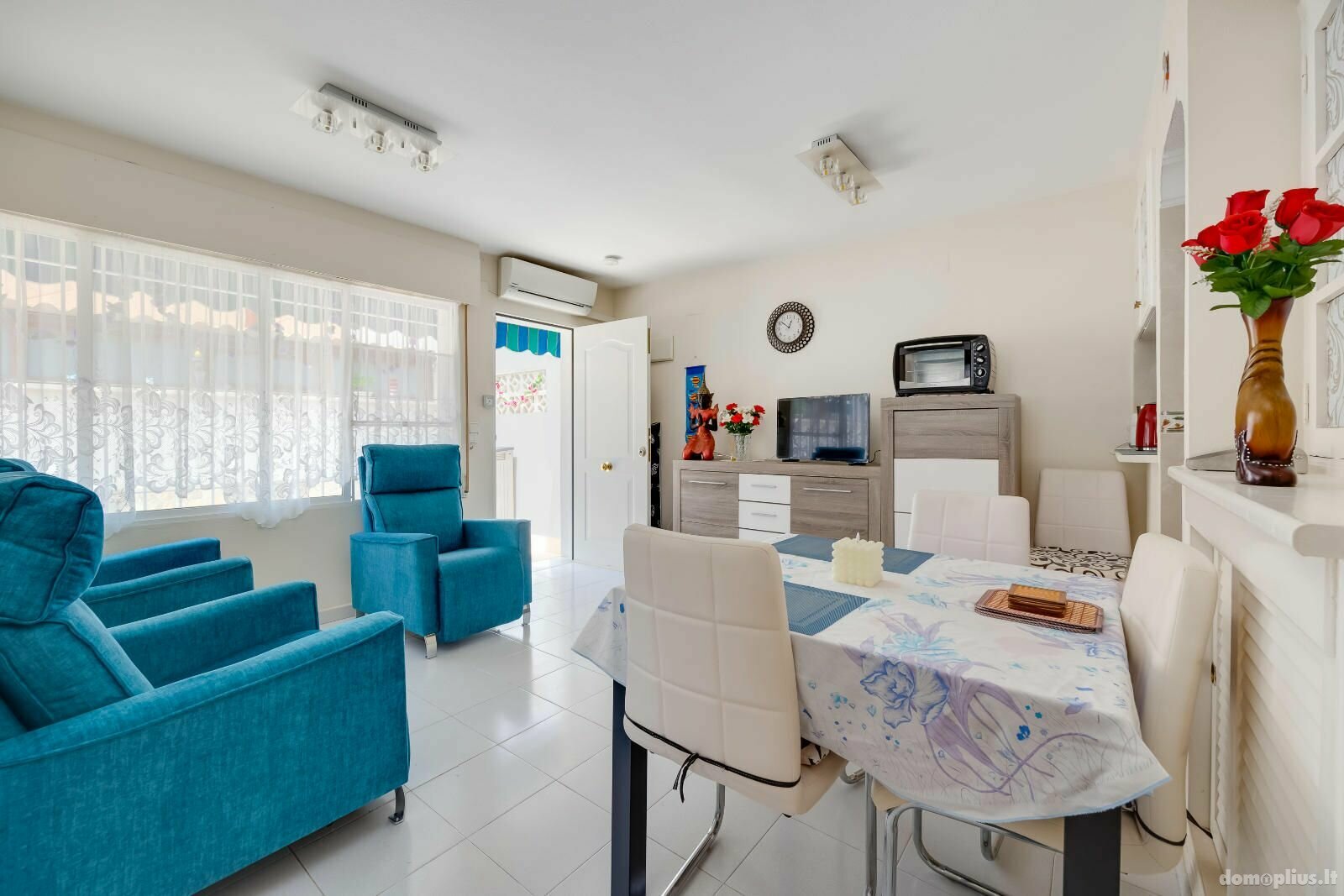 Parduodamas sublokuotas namas Ispanijoje, Torrevieja