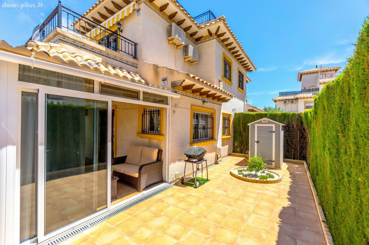 Parduodamas sublokuotas namas Ispanijoje, Orihuela Costa