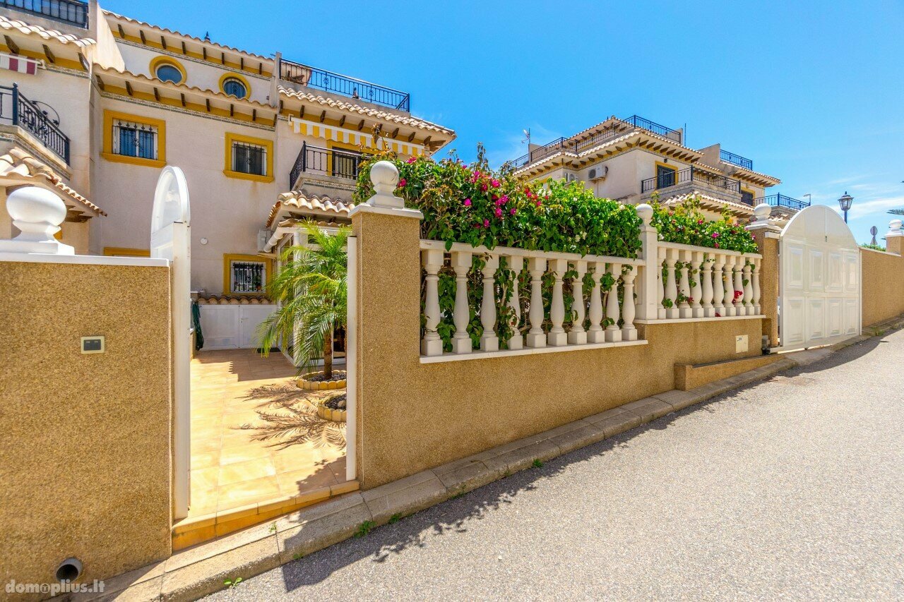 Parduodamas sublokuotas namas Ispanijoje, Orihuela Costa