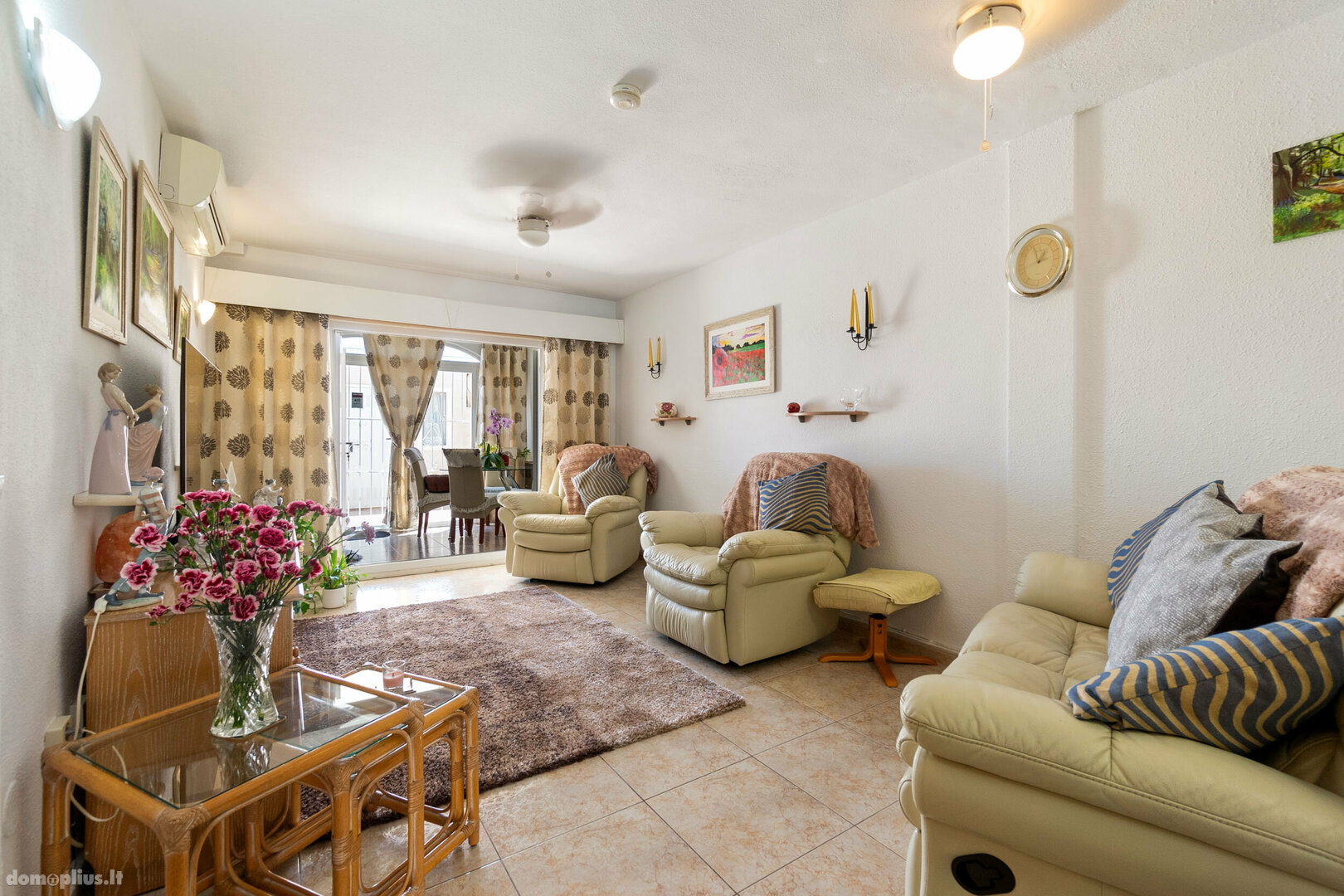 Parduodamas sublokuotas namas Ispanijoje, Torrevieja